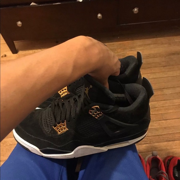 Air Jordan 4 Royalty - Picture 6 of 8
